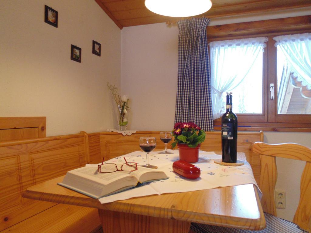 Landhaus Schmid Oberstdorf Rum bild